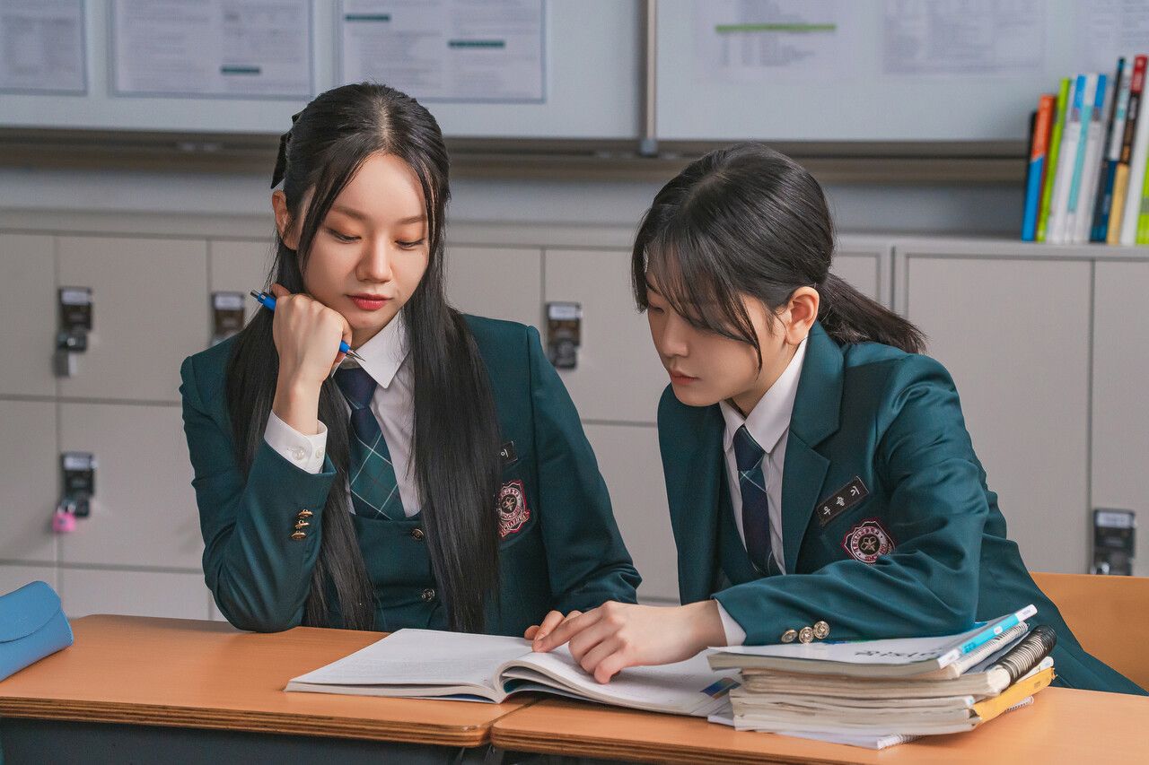 Khía cạnh mới của Hyeri trong vai học sinh thiên tài