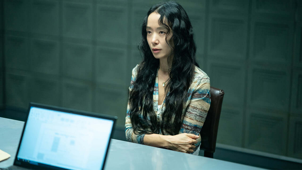 Jeon Do Yeon và Kim Go Eun phá đảo Cái giá của lời thú tội | Harper's Bazaar Việt Nam