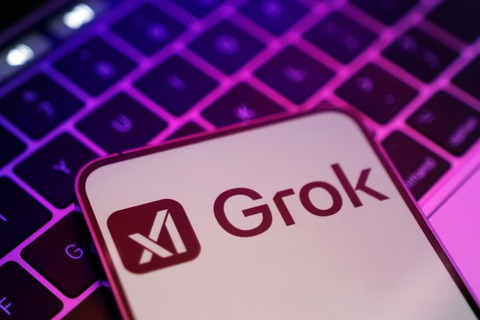 Công ty xAI của tỉ phú Musk huy động thành công 20 tỉ USD giữa làn sóng chỉ  trích về Grok - Tuổi Trẻ Online