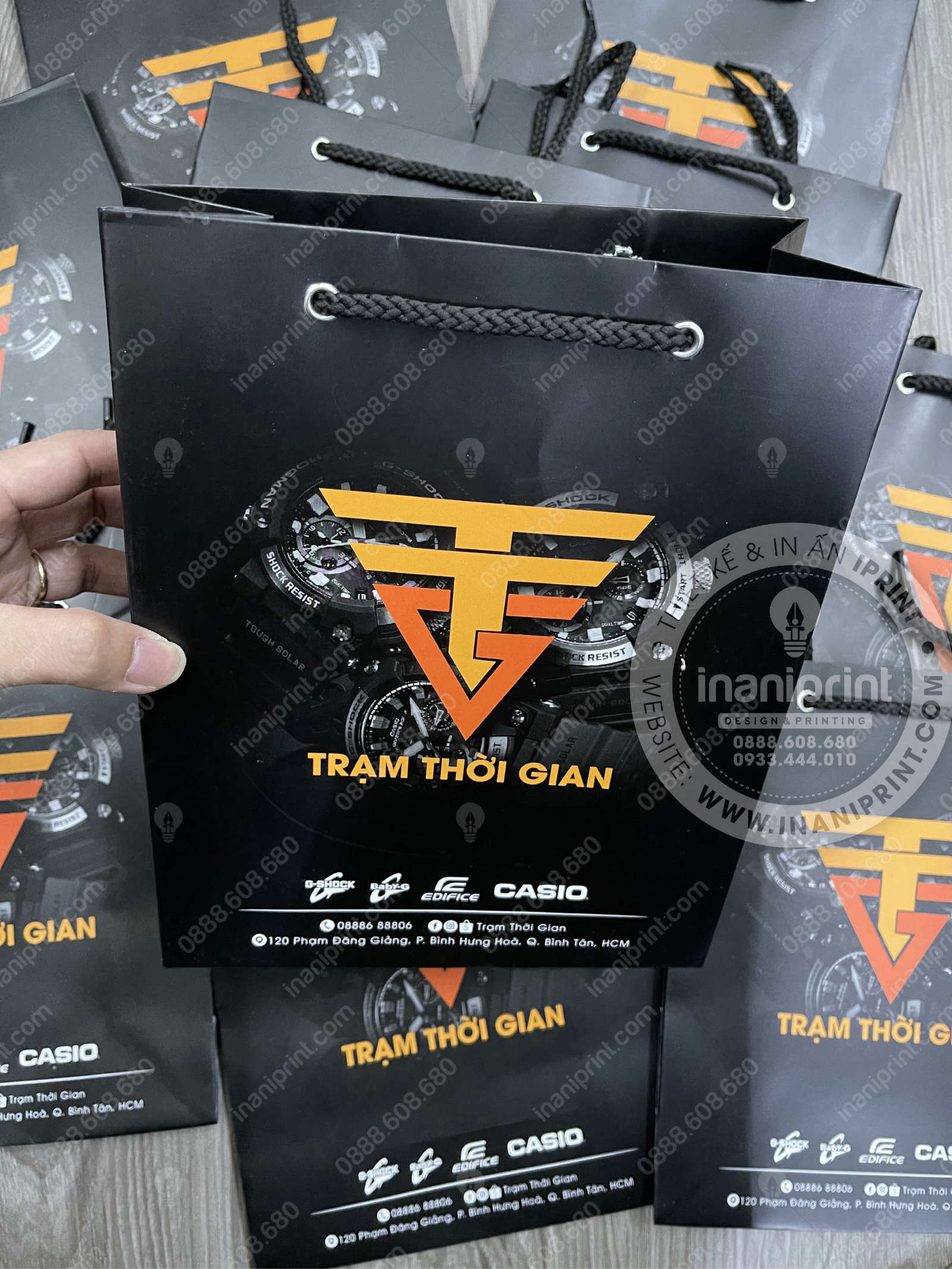 Mẫu Túi Giấy Shop Đồng Hồ, Túi Giấy Shop Đồng Hồ, Túi Xách Giấy Shop Đồng Hồ, Túi Giấy Quảng Cáo Shop Đồng Hồ Đẹp Giá Rẻ - Image 4