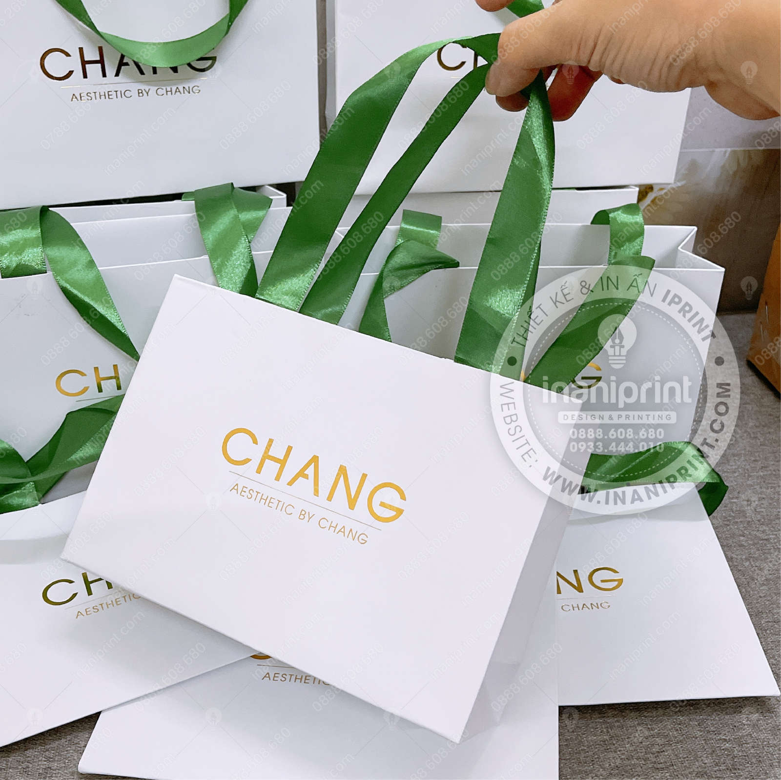 Mẫu Túi Giấy Shop Thời Trang, Túi Giấy Đựng Quần Áo, Túi Giấy Quảng Cáo Shop Quần Áo Đẹp Giá Rẻ - Image 2