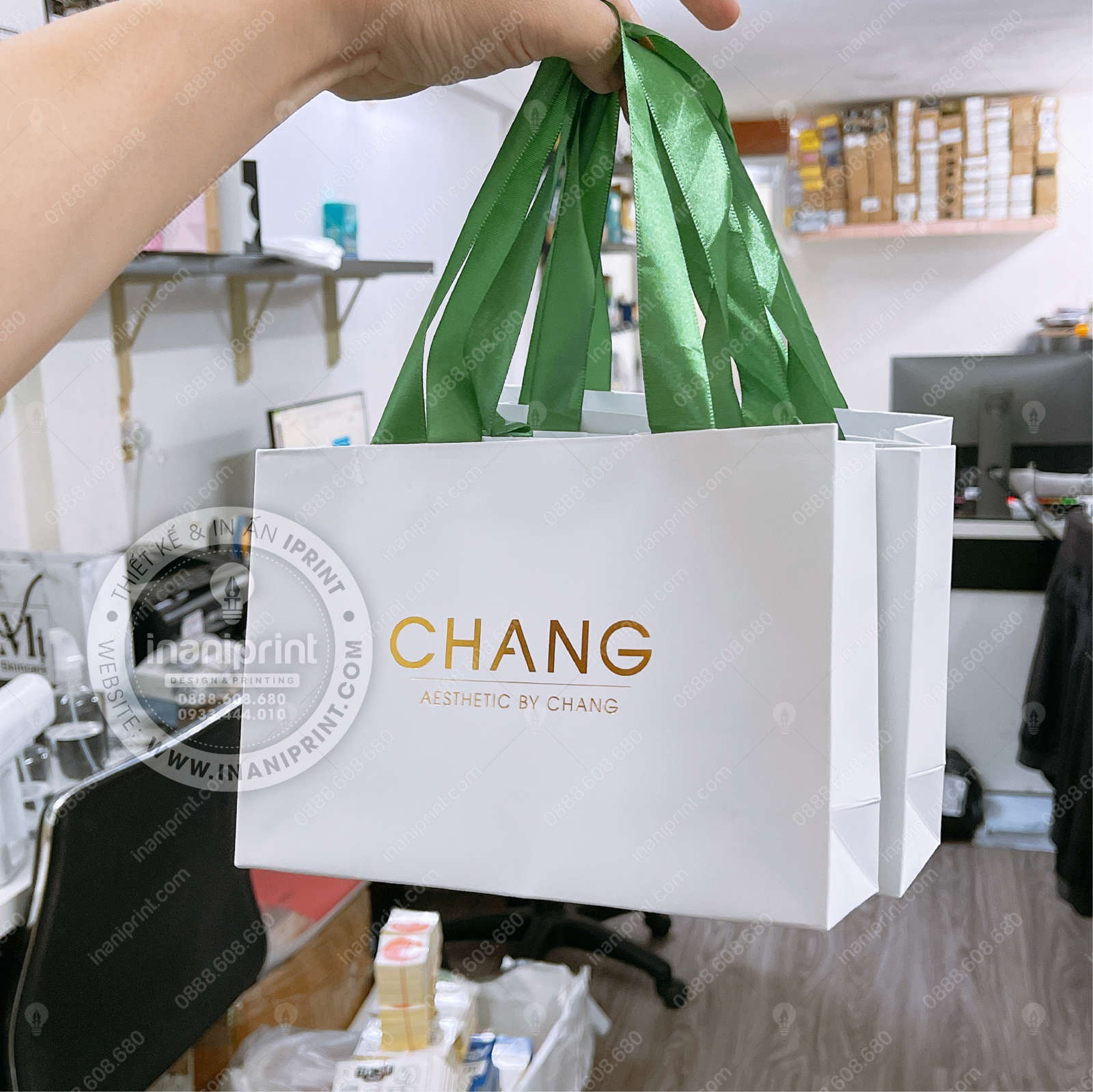 Mẫu Túi Giấy Shop Thời Trang, Túi Giấy Đựng Quần Áo, Túi Giấy Quảng Cáo Shop Quần Áo Đẹp Giá Rẻ - Image 4