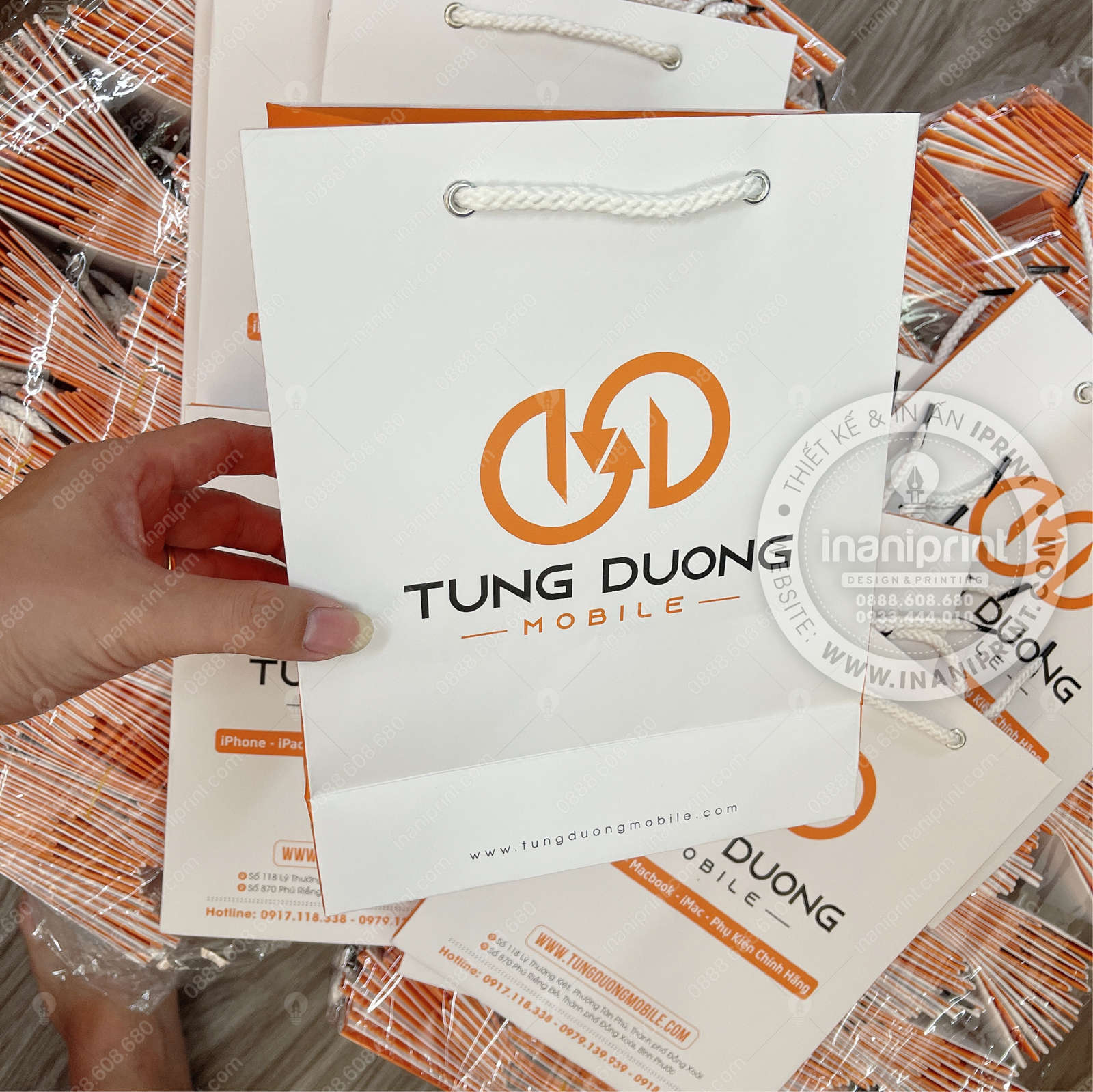 Mẫu Túi Giấy Đựng Điện Thoại, Túi Giấy Mobile Shop, Túi Xách Giấy Mobile Shop, Túi Giấy Quảng Cáo Mobile Shop Đẹp Giá Rẻ - Image 2