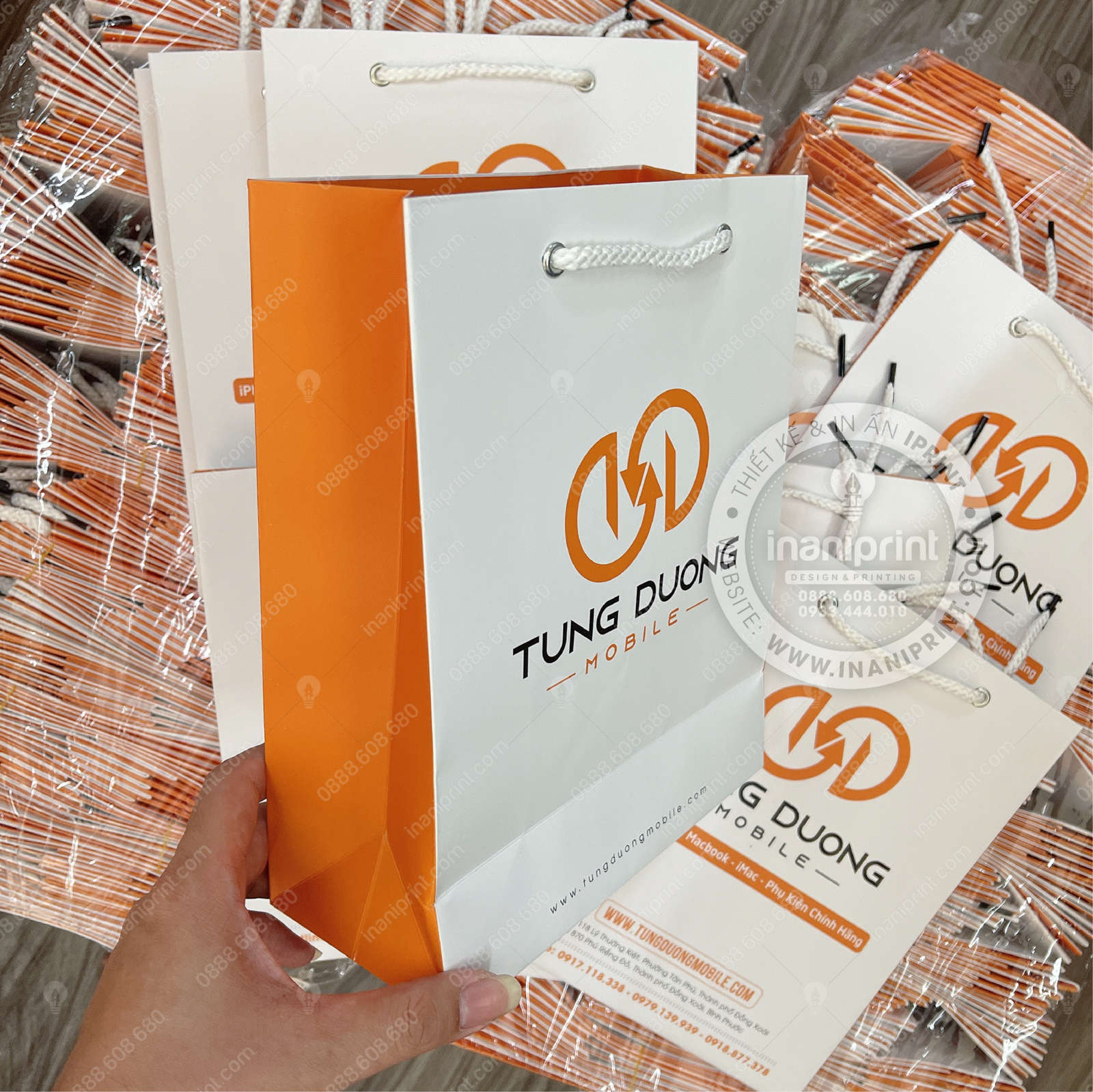 Mẫu Túi Giấy Đựng Điện Thoại, Túi Giấy Mobile Shop, Túi Xách Giấy Mobile Shop, Túi Giấy Quảng Cáo Mobile Shop Đẹp Giá Rẻ - Image 3
