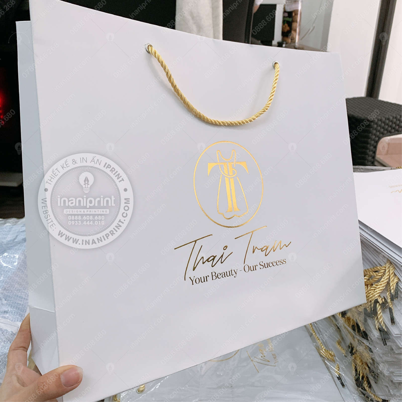Mẫu Túi Giấy Shop Thời Trang, Túi Giấy Đựng Quần Áo, Túi Giấy Quảng Cáo Shop Quần Áo Đẹp Giá Rẻ - Image 2