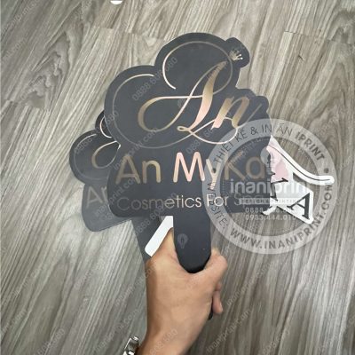 Mẫu Hashtag Cầm Tay Chụp Hình Check In Cho Shop Mỹ Phẩm, Bảng Cầm Tay Chụp Hình Shop Mỹ Phẩm Đẹp Giá Rẻ