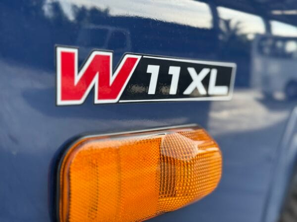 Hyundai Mighty W11XL - Thùng mui bạt