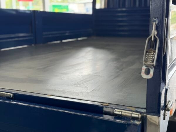 Sàn thùng đa dạng theo nhu cầu của quý khách từ vật tư đến kiểu cách