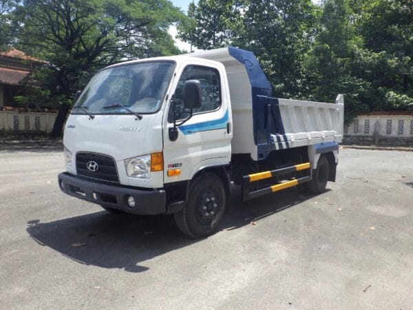 Hyundai Mighty W11S - BEN 6 tấn mở bửng