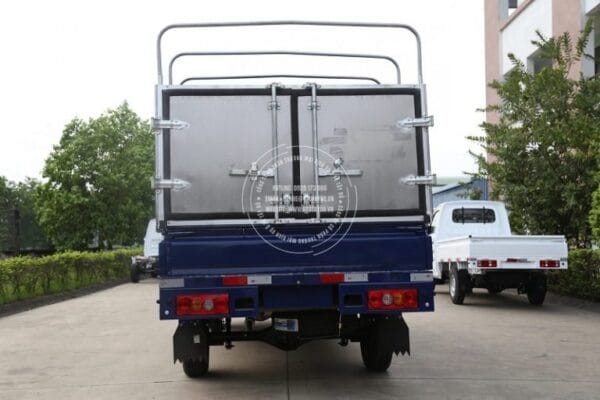 SRM T30i Thùng mui bạt