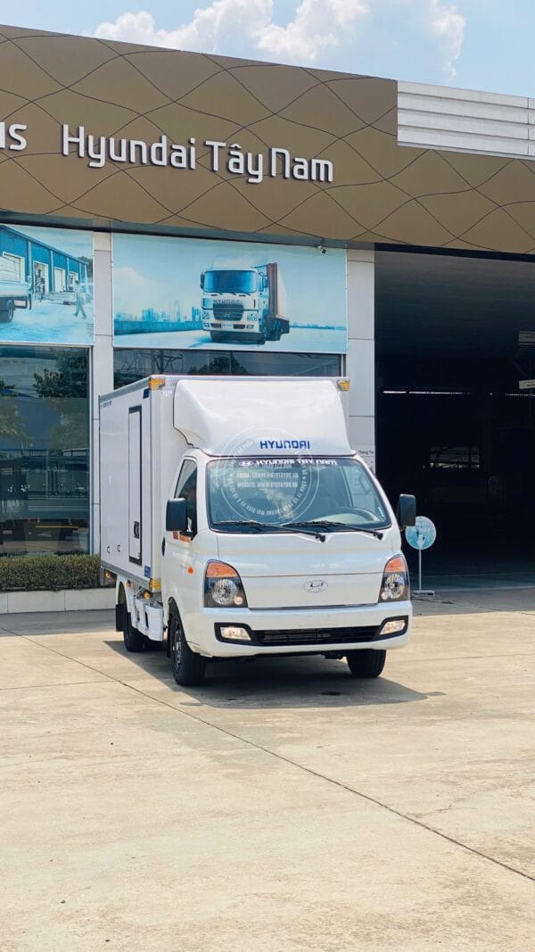 Hyundai New Porter H150 Thùng bảo ôn