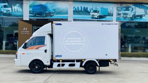 Hyundai New Porter H150 Thùng bảo ôn