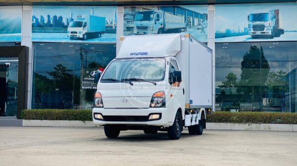 Hyundai New Porter H150 Thùng bảo ôn