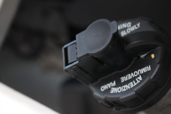 hyundai-new-porter-h150-thung-dong-lanh-quyen-auto