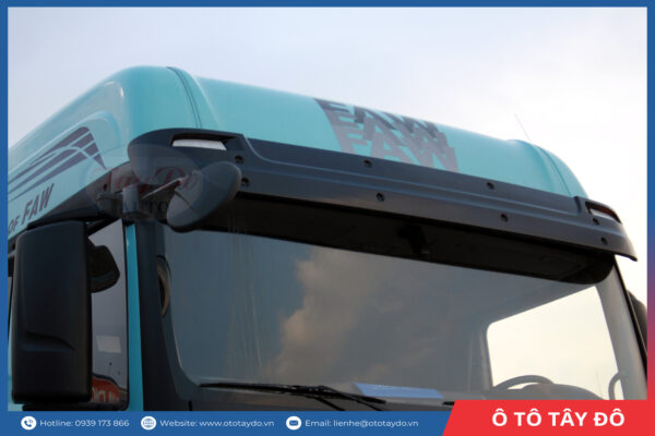 faw-jh6-8x4-370hp-thung-mui-bat