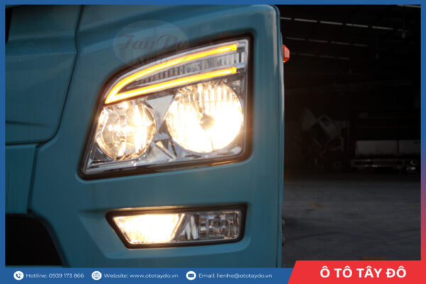 faw-jh6-8x4-370hp-thung-mui-bat