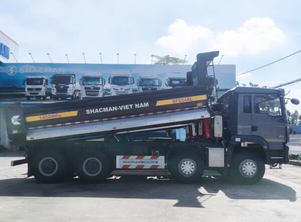 SHACMAN H3000S BEN 8X4 MÁY WEICHAI 400HP