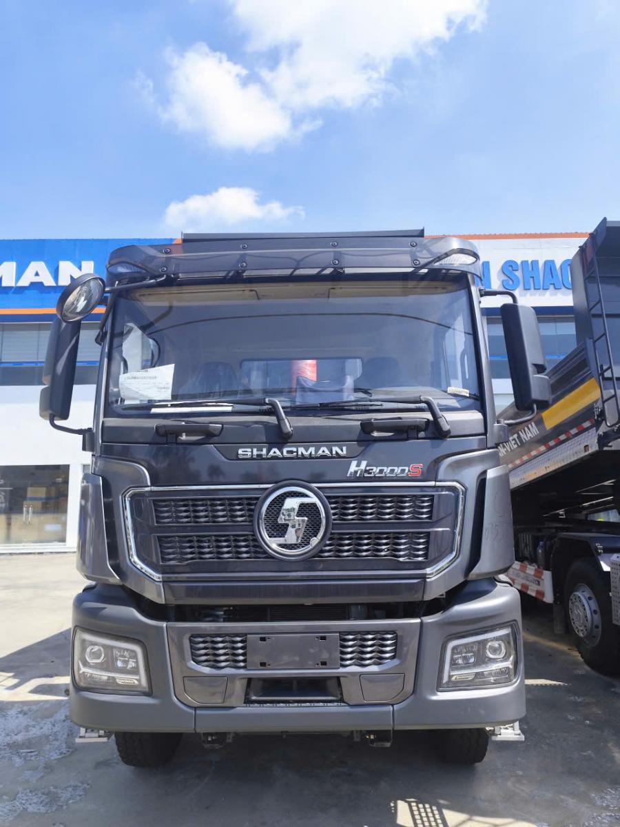 SHACMAN H3000S BEN 8X4 MÁY WEICHAI 400HP
