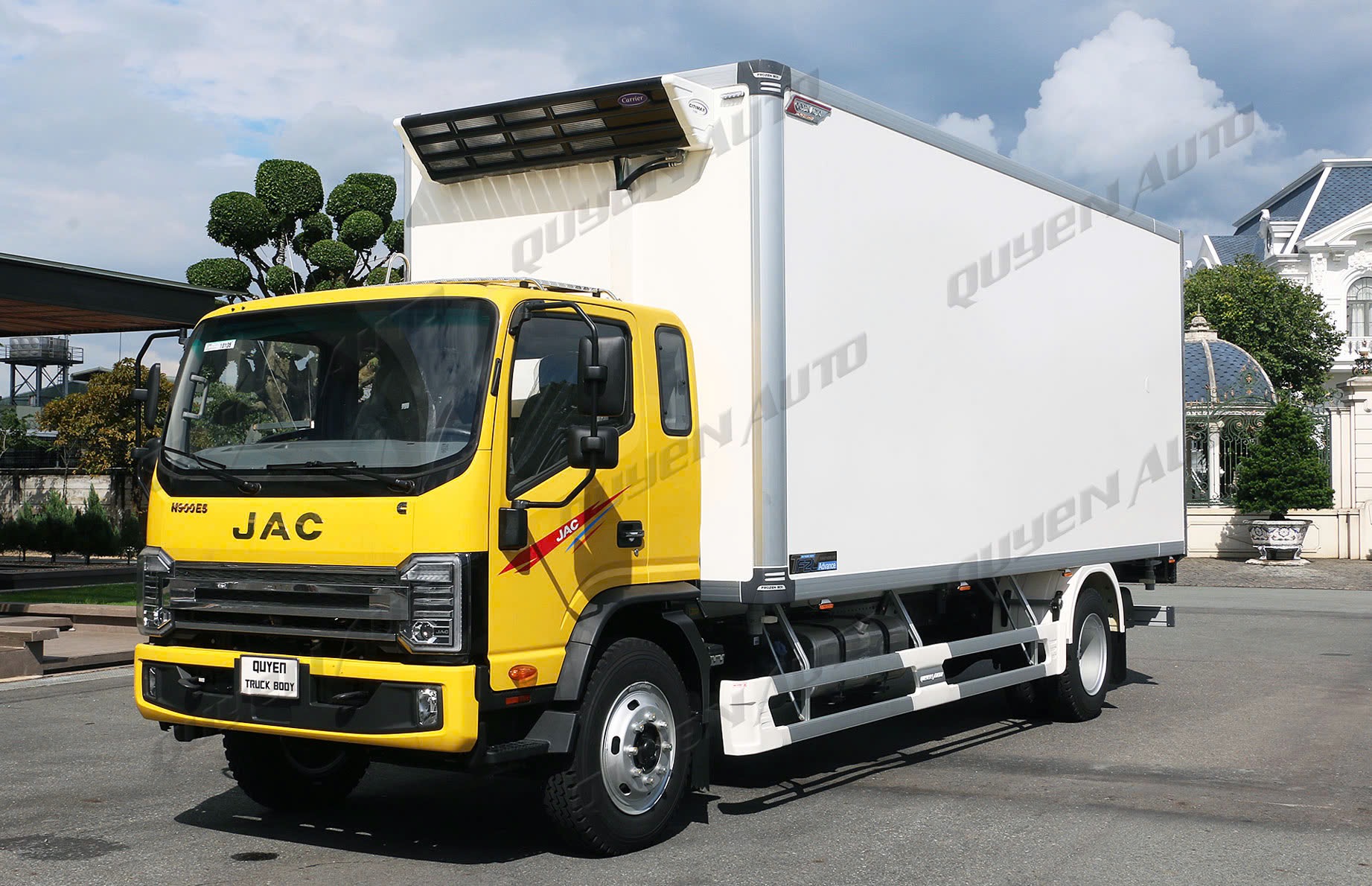 Xe Tải Đông Lạnh JAC N900 PLUS E5 – Tải Trọng 8.4 Tấn – Thùng Quyền Auto