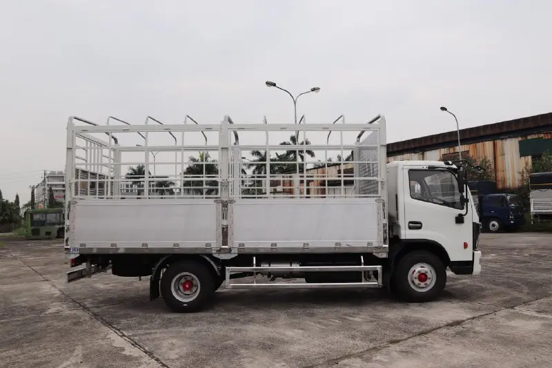 Xe tải Dongvang NS700 nhìn ngang thân xe