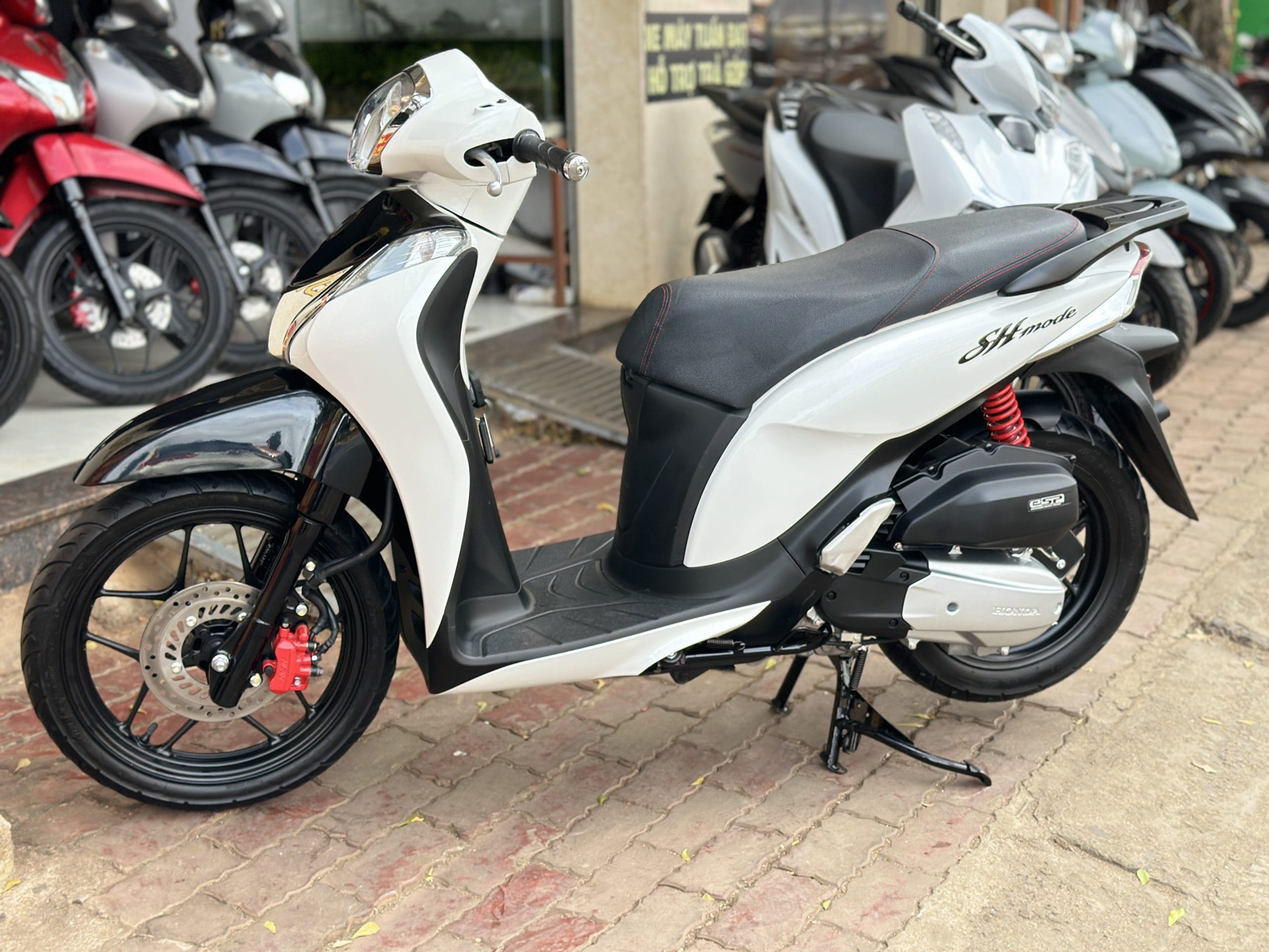 Sh Mode 2020 Mua Ban Xe May sh mode Cu Gia Re Buon Ma Thuot, Daklak