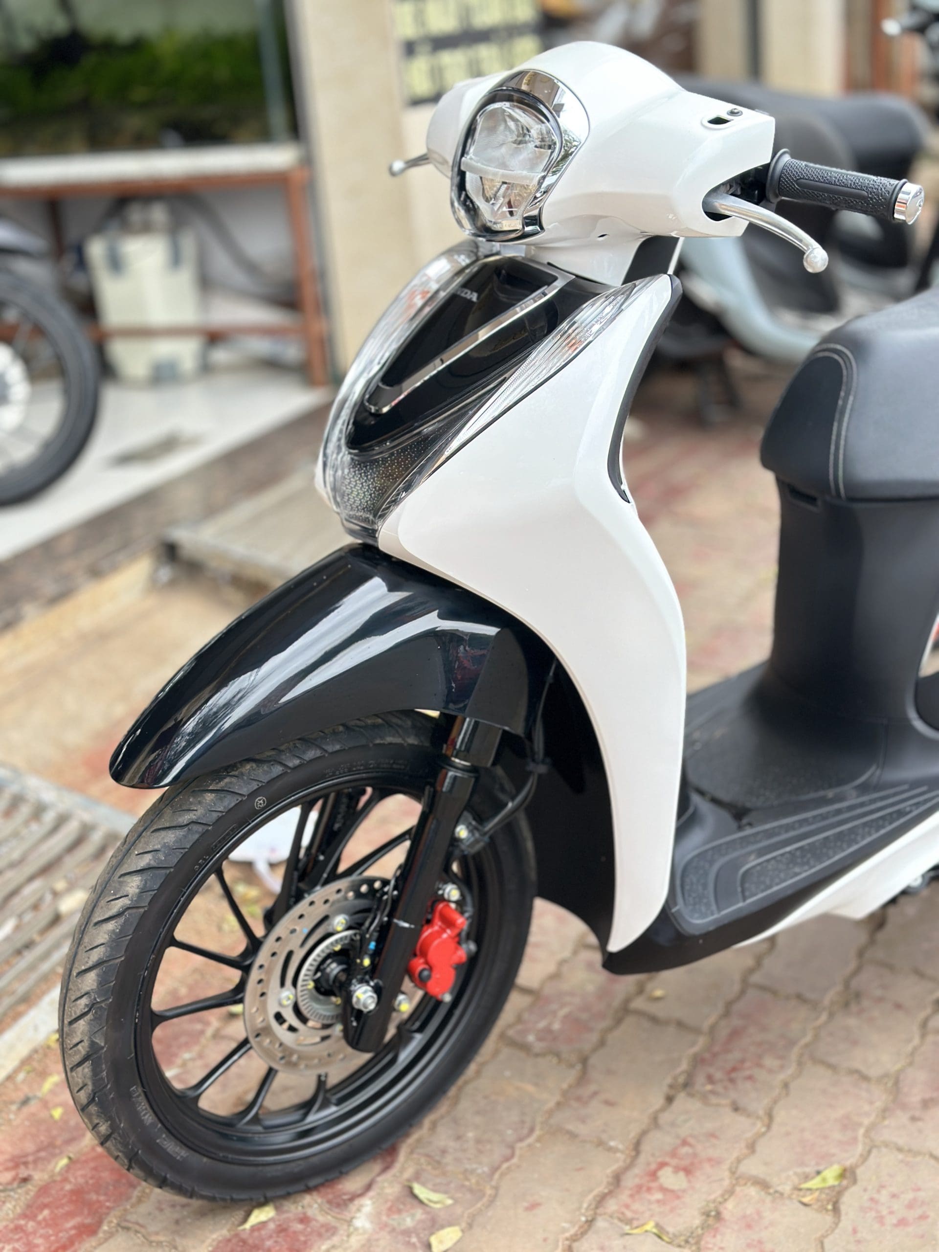 SH Mode 2021 Phanh Abs Mua Bán SH Mode BMT Đắk Lắk - Uy Tín, Giá Tốt Nhất