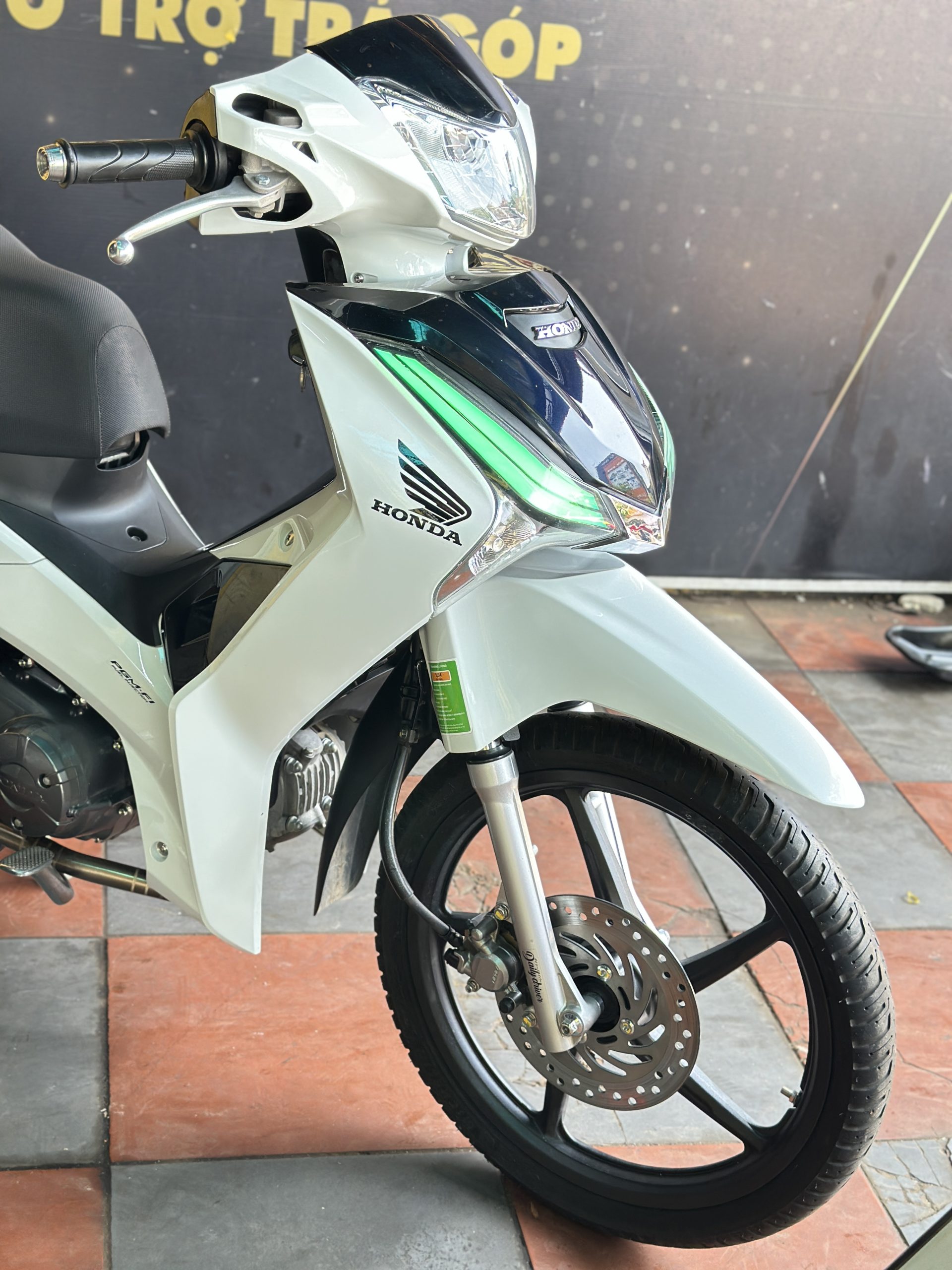 Future 2023 Đèn Audi Địa Chỉ Bán Future Cũ BMT Đắk Lắk – Uy Tín, Giá Hấp Dẫn