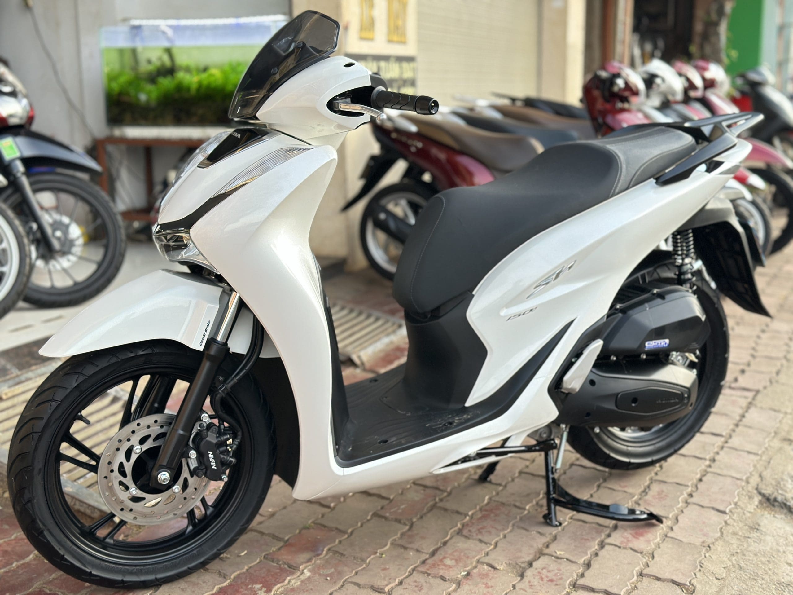 Sh 150i 2022 Trắng Đen Mua Bán SH Cũ BMT Daklak – Giá Tốt, Uy Tín, Xe Chất Lượng