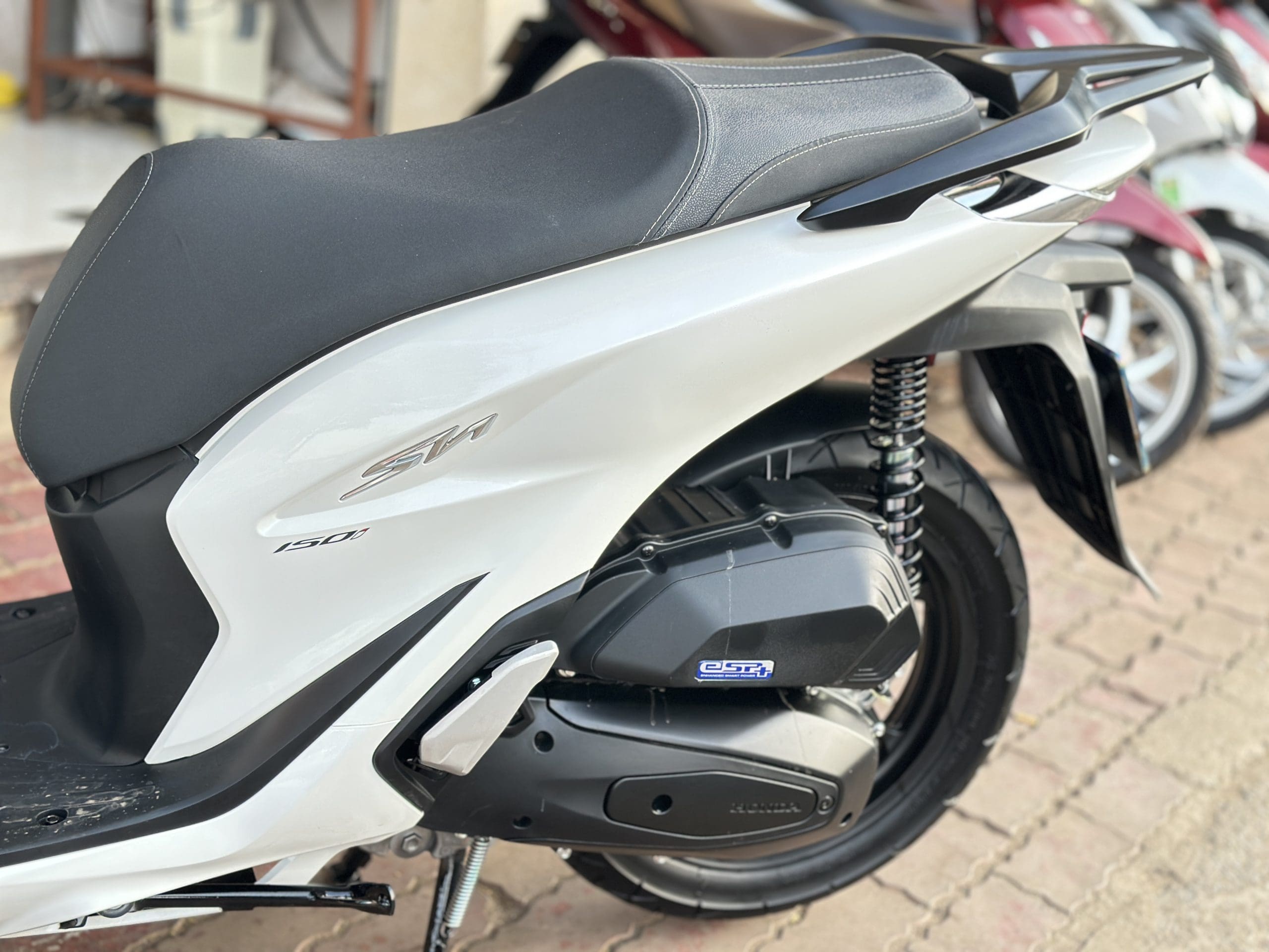 Sh 150i 2022 Trắng Đen Mua Bán SH Cũ BMT Daklak – Giá Tốt, Uy Tín, Xe Chất Lượng