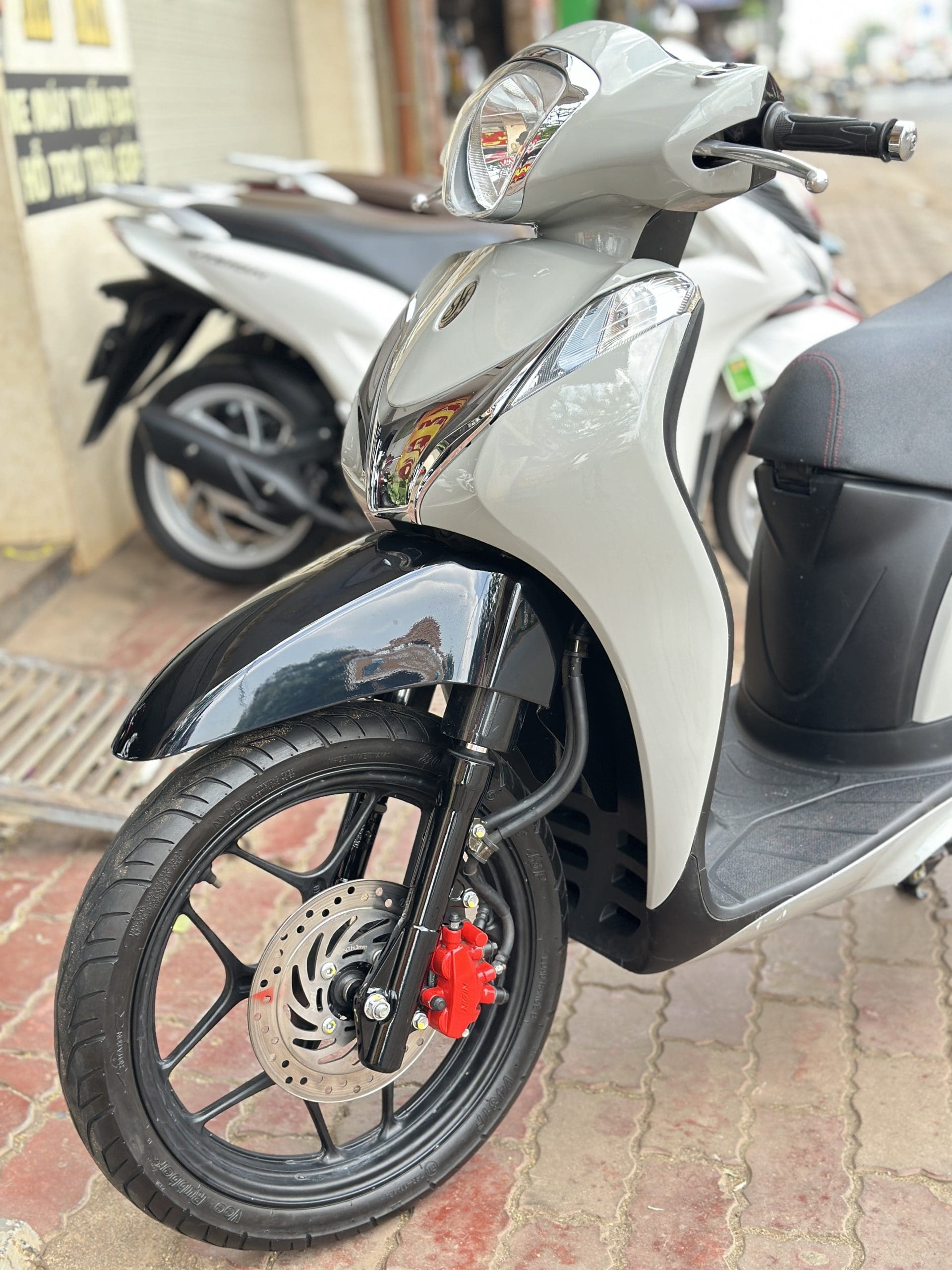 SH Mode 2016 Xám Xi Măng Mua Bán Xe SH Mode Cũ Giá Tốt – Uy Tín, Chất Lượng, Trả Góp