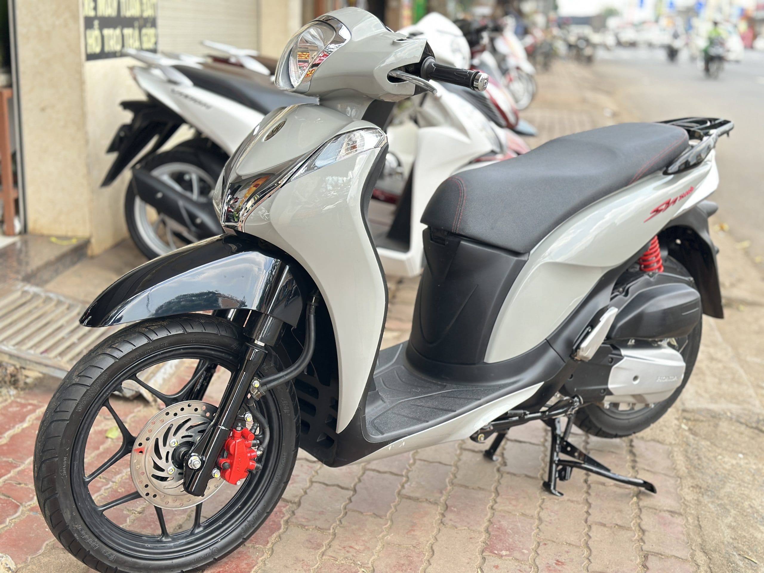 SH Mode 2016 Xám Xi Măng Mua Bán Xe SH Mode Cũ Giá Tốt – Uy Tín, Chất Lượng, Trả Góp