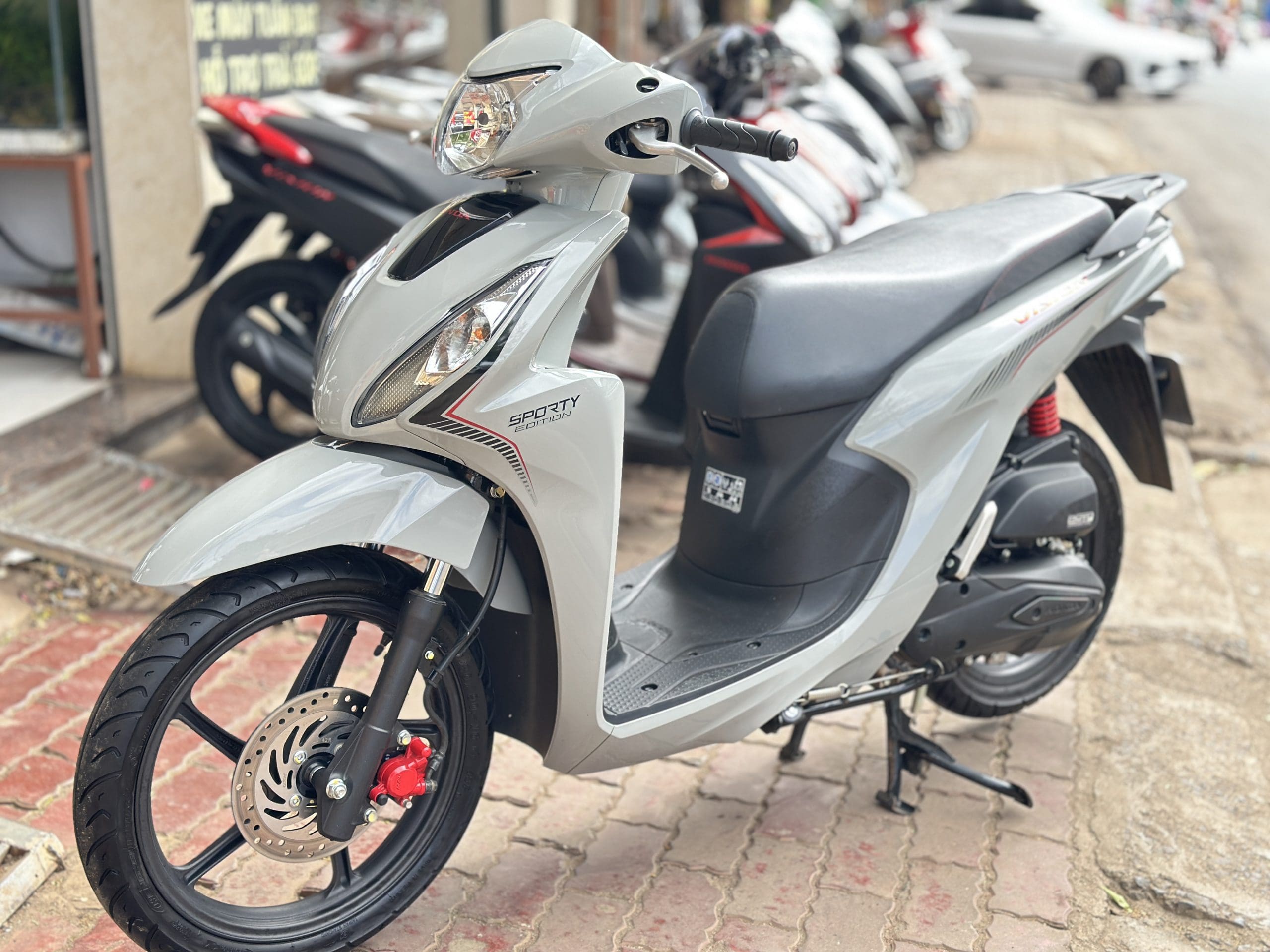 Vision 2023 Bản Thể Thao Địa Chỉ Bán Vision Cũ Uy Tín – Xe Chất Lượng, Giá Tốt