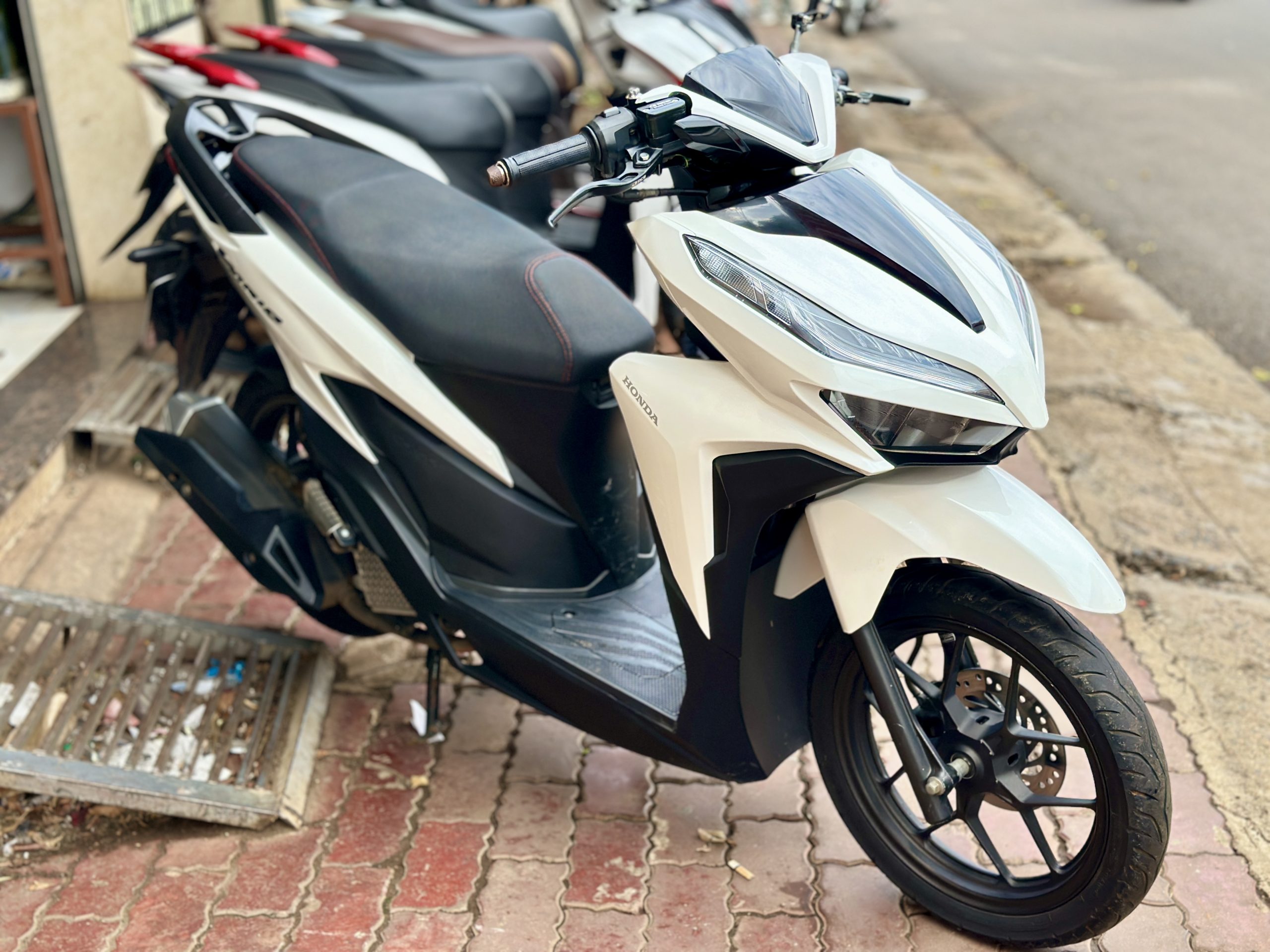 Vario 2022 Trắng Đen Mua Bán Vario Cũ Mới Buôn Ma Thuột Đắk Lắk - Giá Tốt