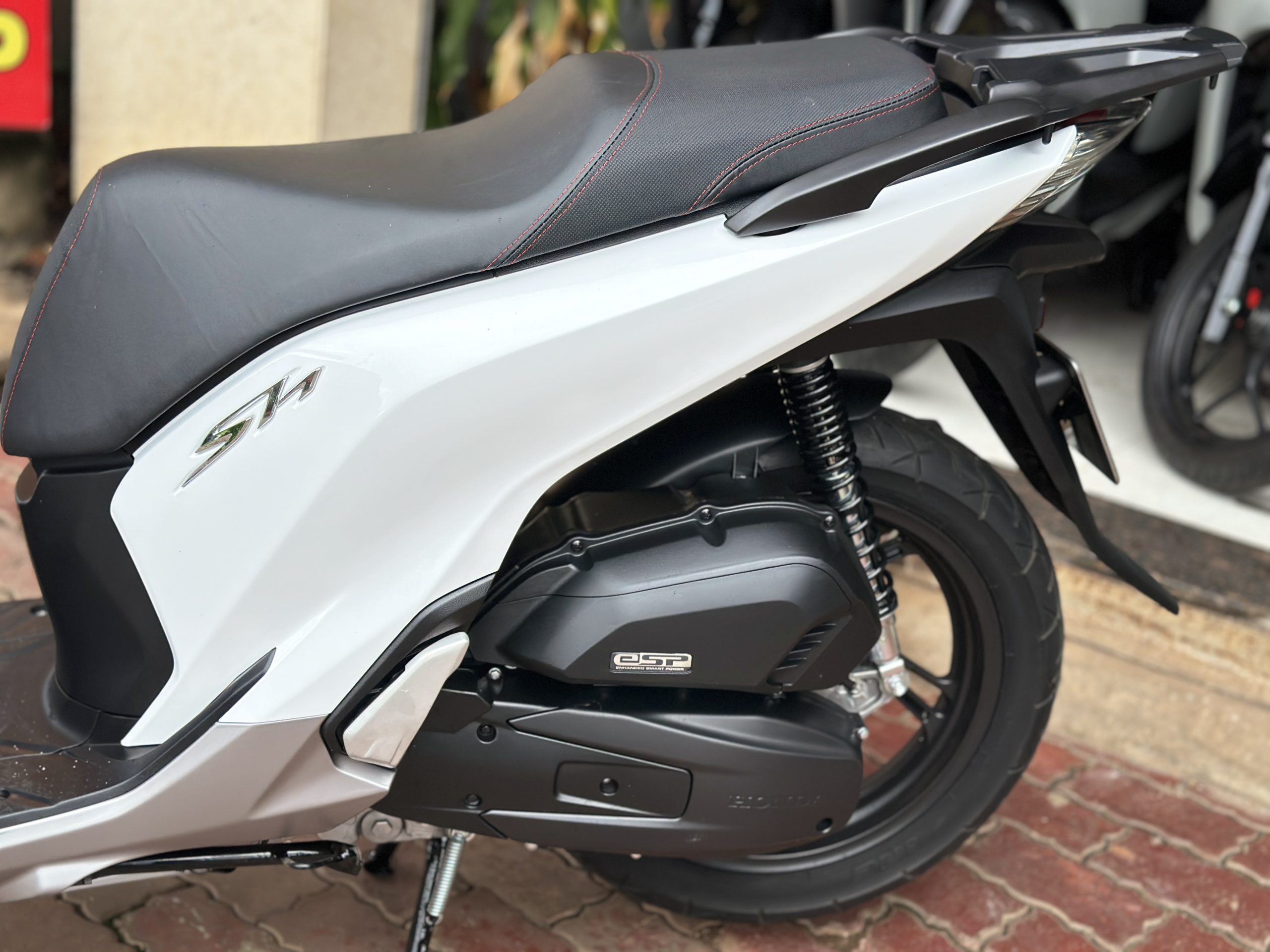 Sh 2019 Sporty Trắng Đen Bán SH 2019 Buôn Ma Thuột, Đăk Lăk: Giá Xe Cũ