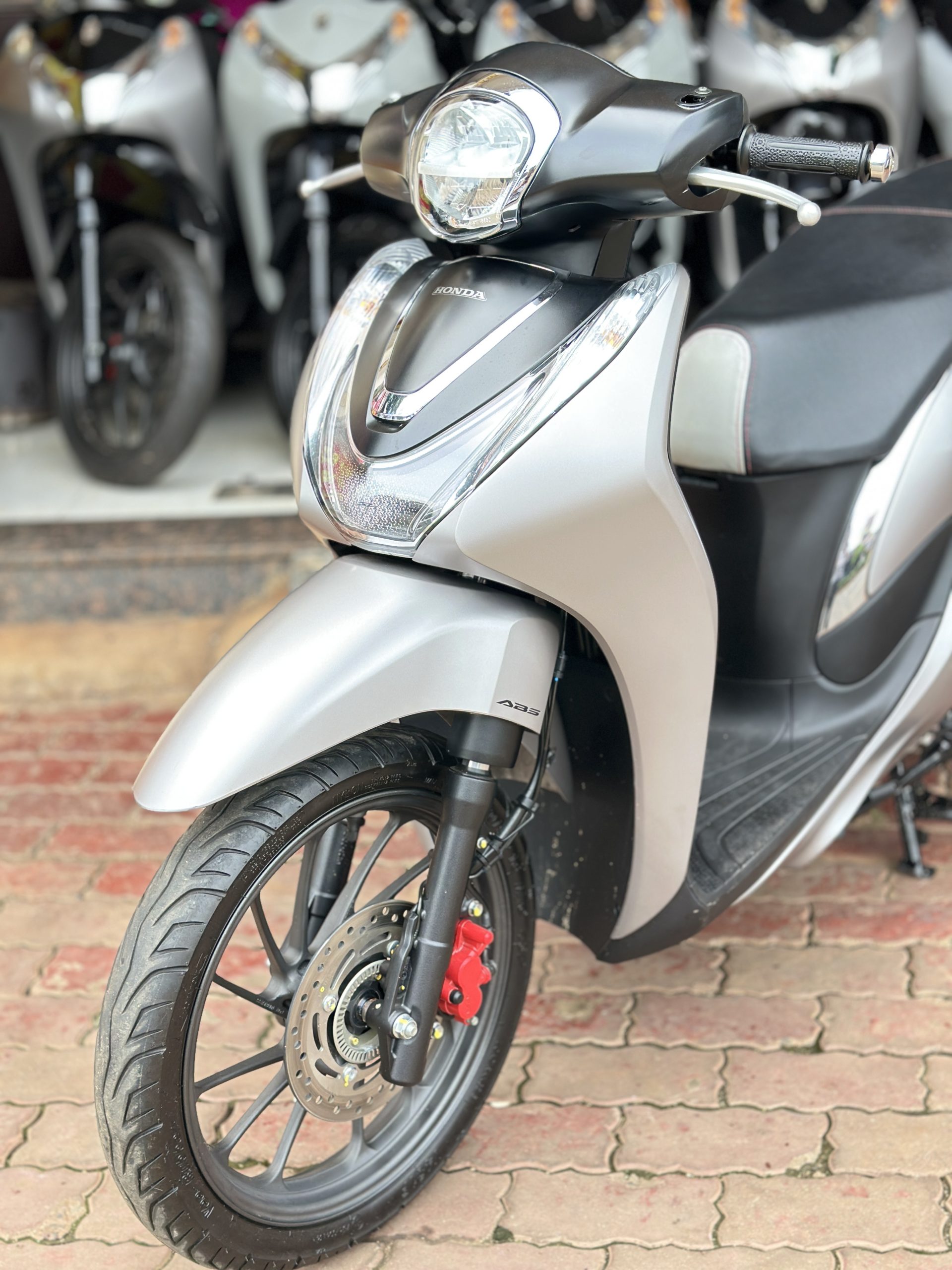 SH MODE 2024 PHANH ABS Mua bán xe Sh mode cũ Buôn Ma Thuột – Hỗ trợ trả góp 0%