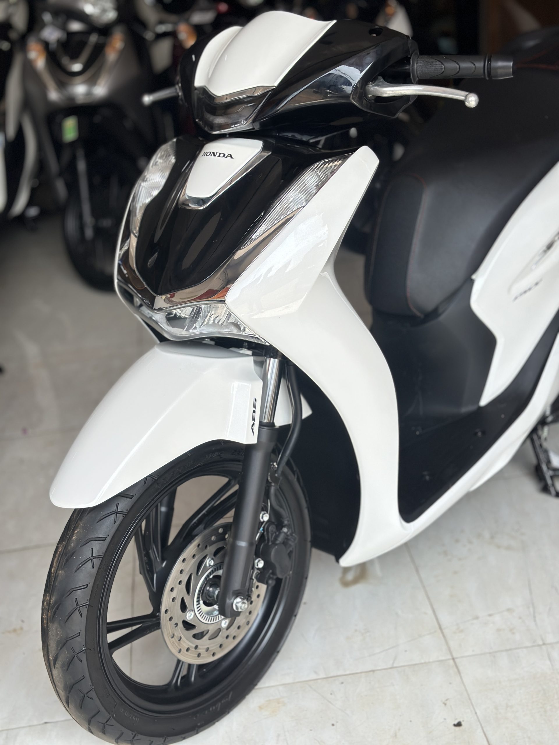 SH 150cc 2022 PHANH ABS Cửa Hàng Bán SH Cũ - Mua Bán SH Đắk Lắk Giá Tốt