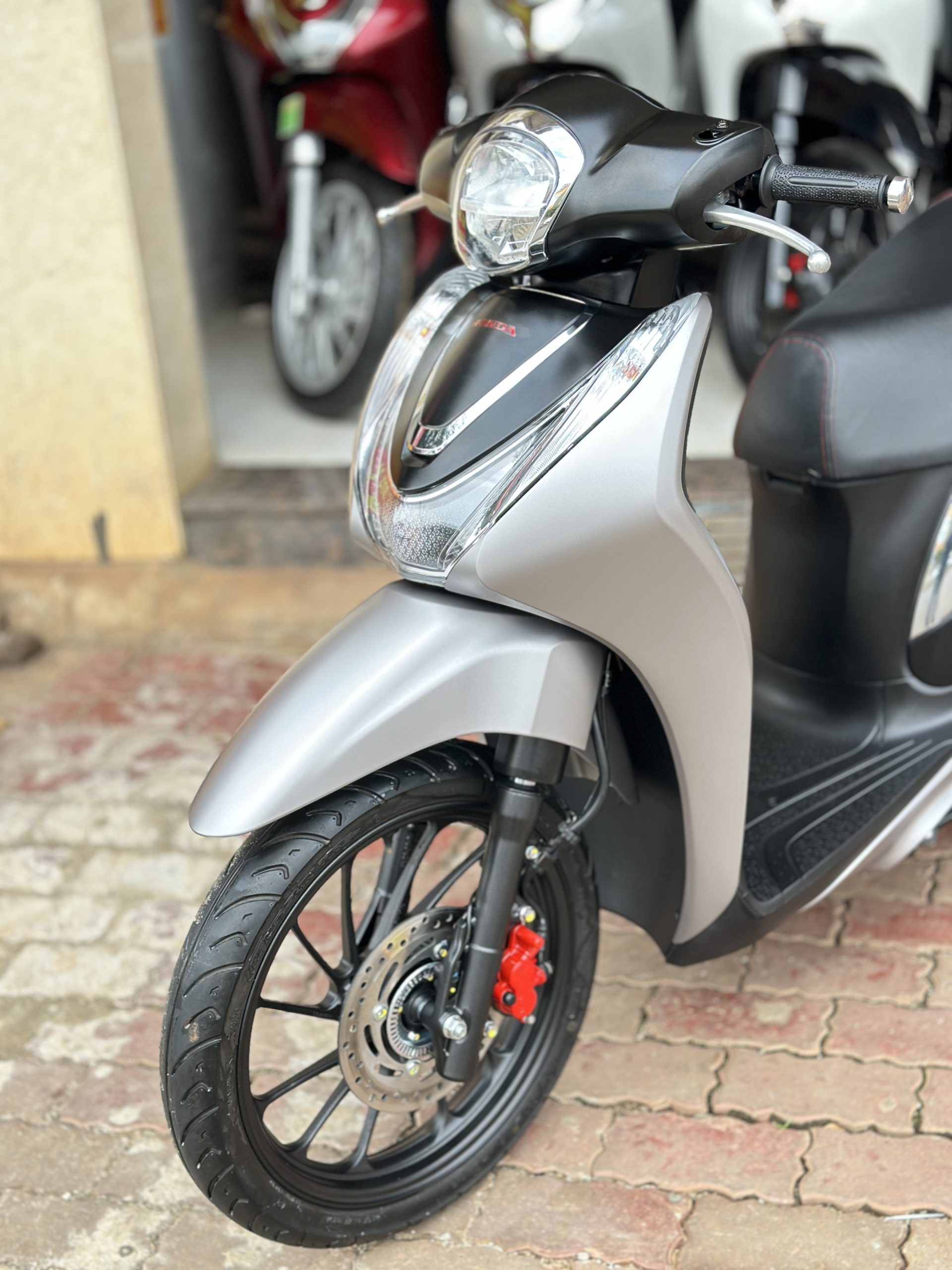 SH MODE 2022 PHANH ABS Cửa Hàng Trả Góp SH Mode - Giá SH Mode Đắk Lắk