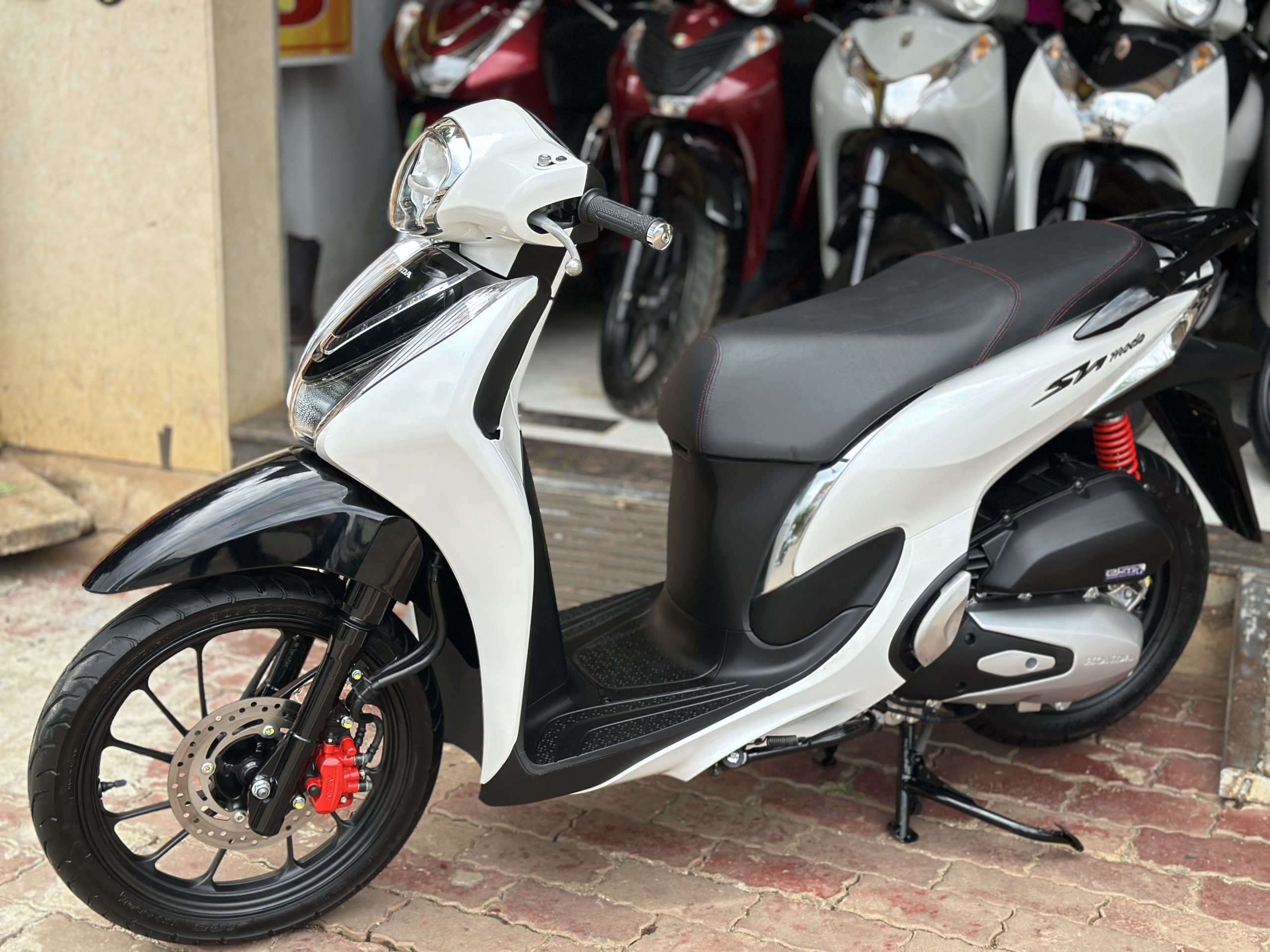 SH MODE 2022 TRẮNG ĐEN Cửa Hàng Trả Góp SH Mode Cũ Mới Đắk Lắk - Giá Rẻ