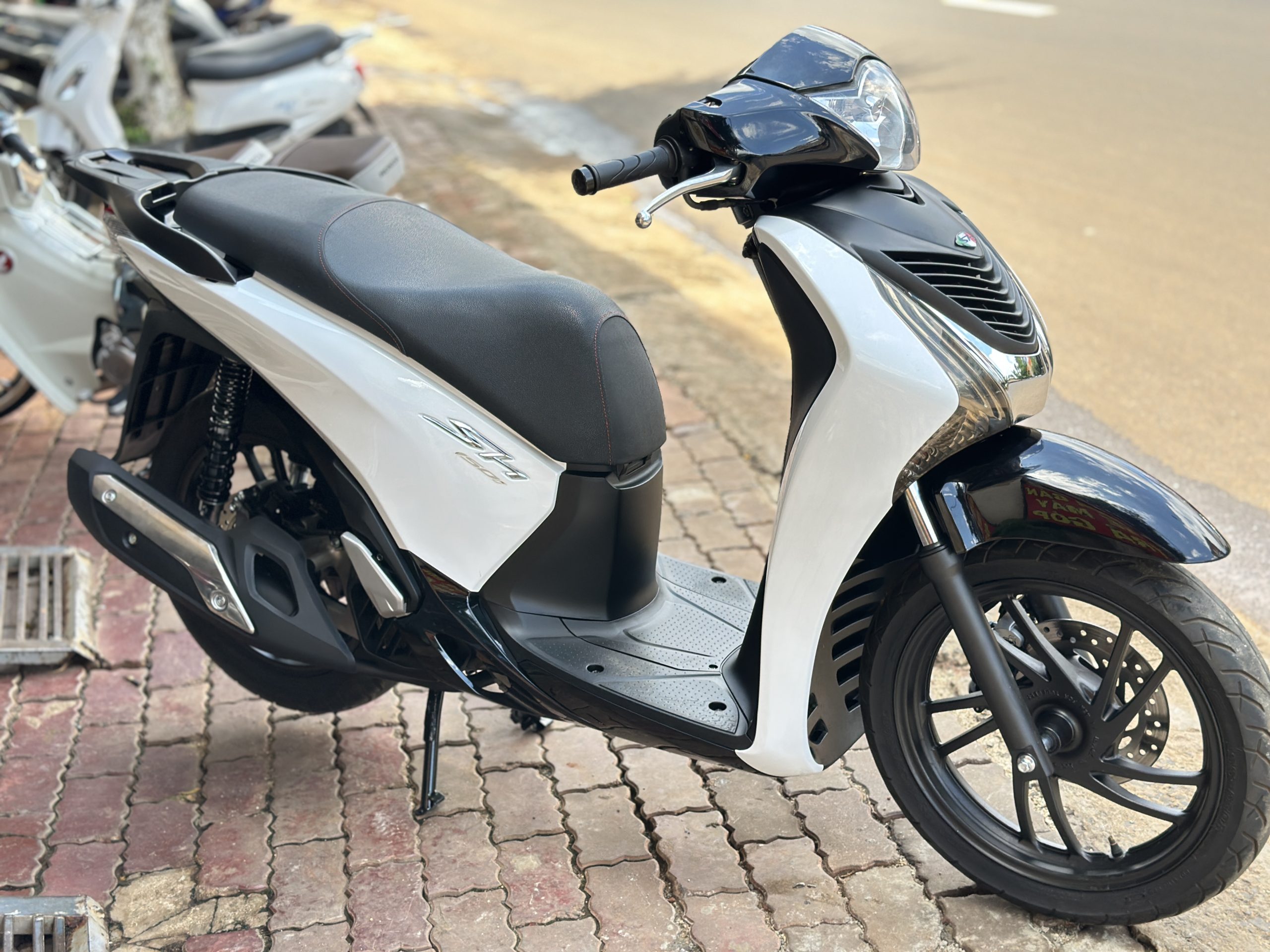 SH 150cc Trả Góp Xe SH Đắk Lắk - Cửa Hàng SH Cũ Uy Tín