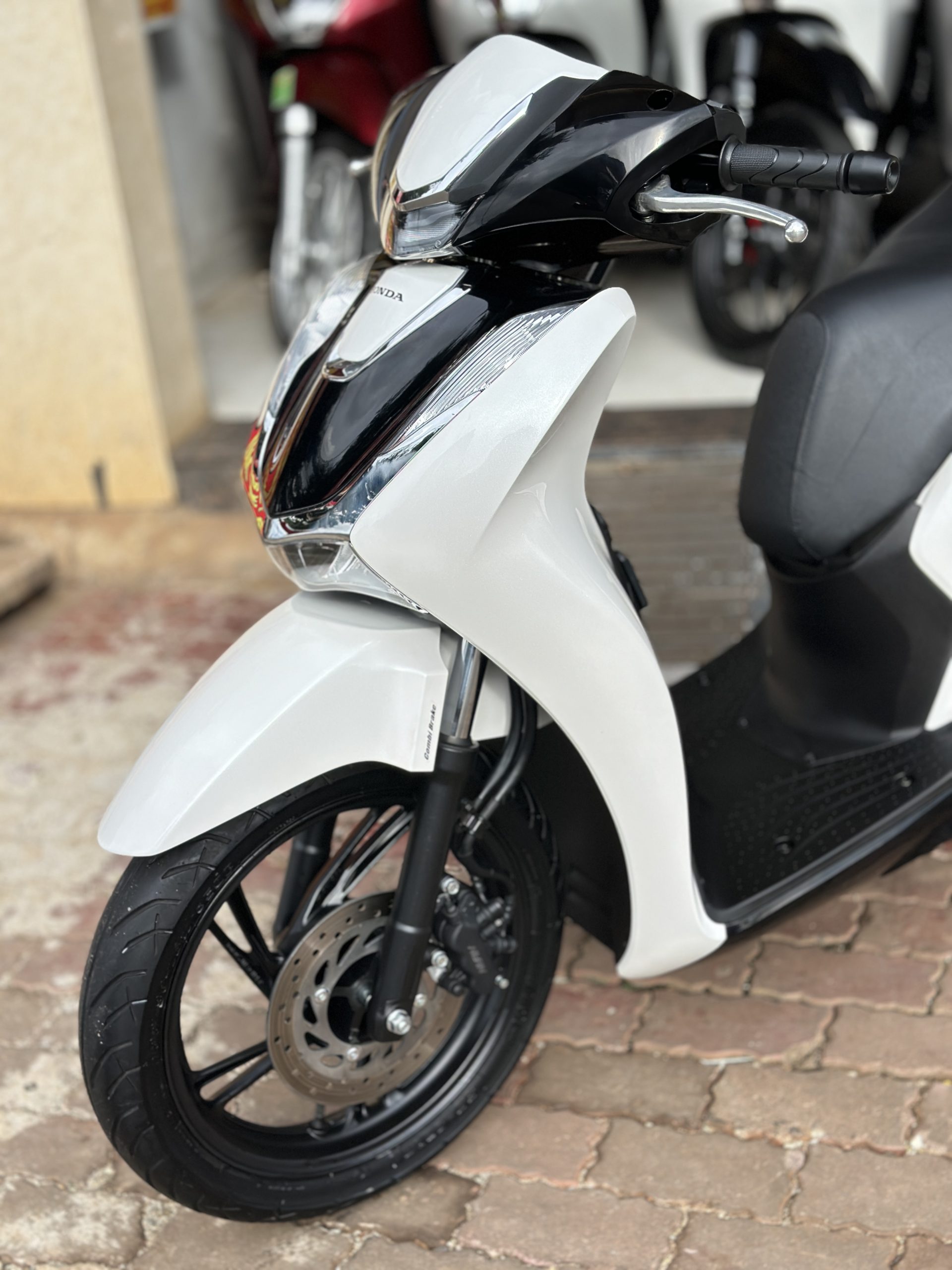 SH 150cc 2021 TRẮNG ĐEN Mua SH Cũ Mới - Cửa Hàng Trả Góp Uy Tín Đắk Lắk