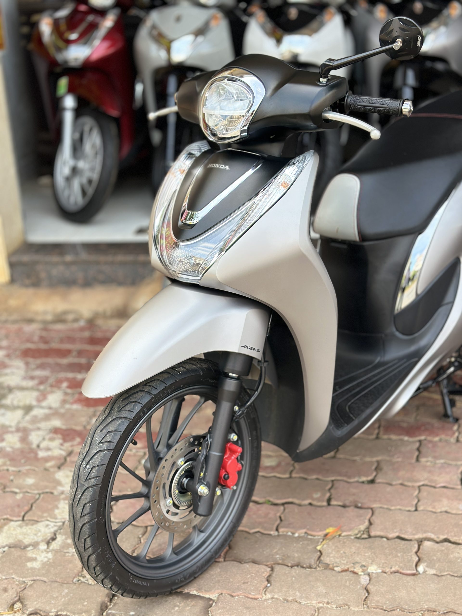 SH MODE 2024 PHANH ABS Cửa Hàng Trả Góp SH Mode Cũ Mới - Mua SH Mode Tại Đắk Lắk