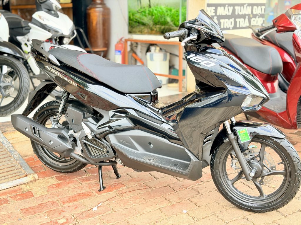 Bảng Giá Air Blade 2026 & Giá Air Blade 150 Cũ - Mua Trả Góp