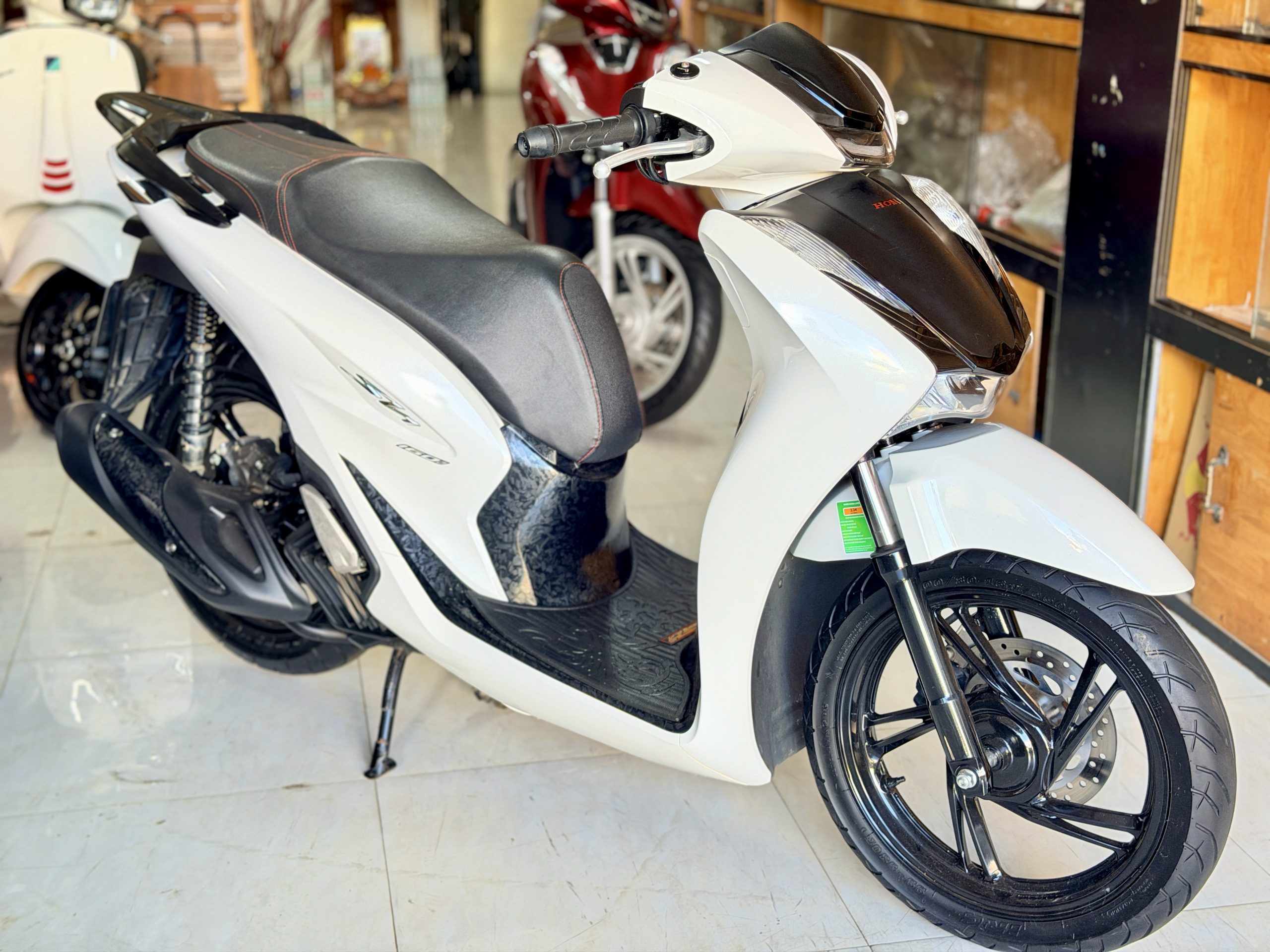 Bảng Giá SH 125 160 Mới Cũ 2026 | Trả Góp Tuấn Đạt