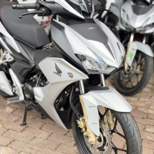 So Sánh Giá Winner X V2 V3 Cũ Và Mới 2026 - Trả Góp Winner X