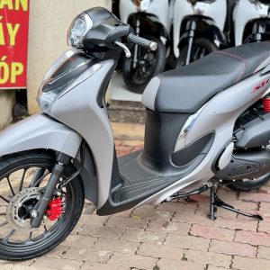 SH Mode 2024 xám bạc cũ tại Xe Tuấn Đạt Buôn Ma Thuột