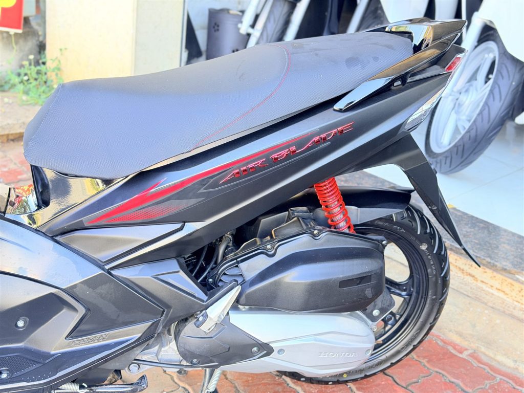 AB 125 2019 cũ đen nhám sọc đỏ tại Xe Tuấn Đạt Buôn Ma Thuột - ảnh 9