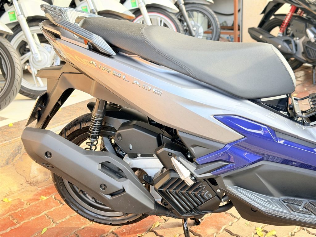 AB 160 2025 cũ phanh ABS bạc xanh tại Xe Tuấn Đạt Buôn Ma Thuột - ảnh 11