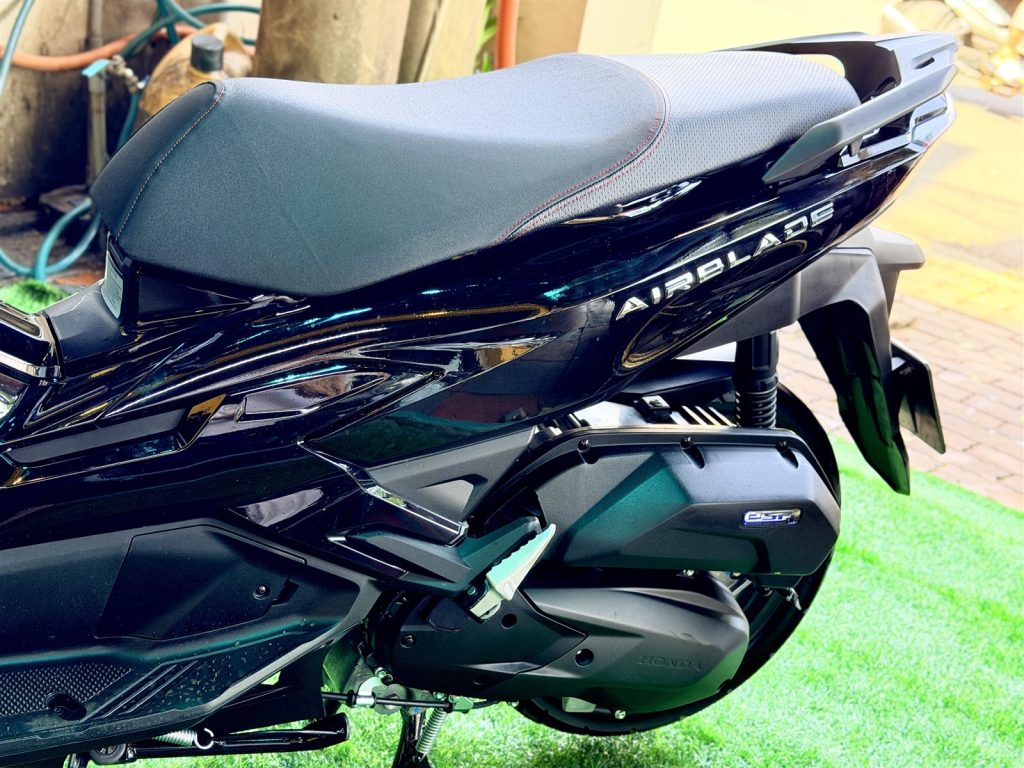 AB 2024 cũ 4 van đen bóng tại Xe Tuấn Đạt Buôn Ma Thuột - ảnh 6