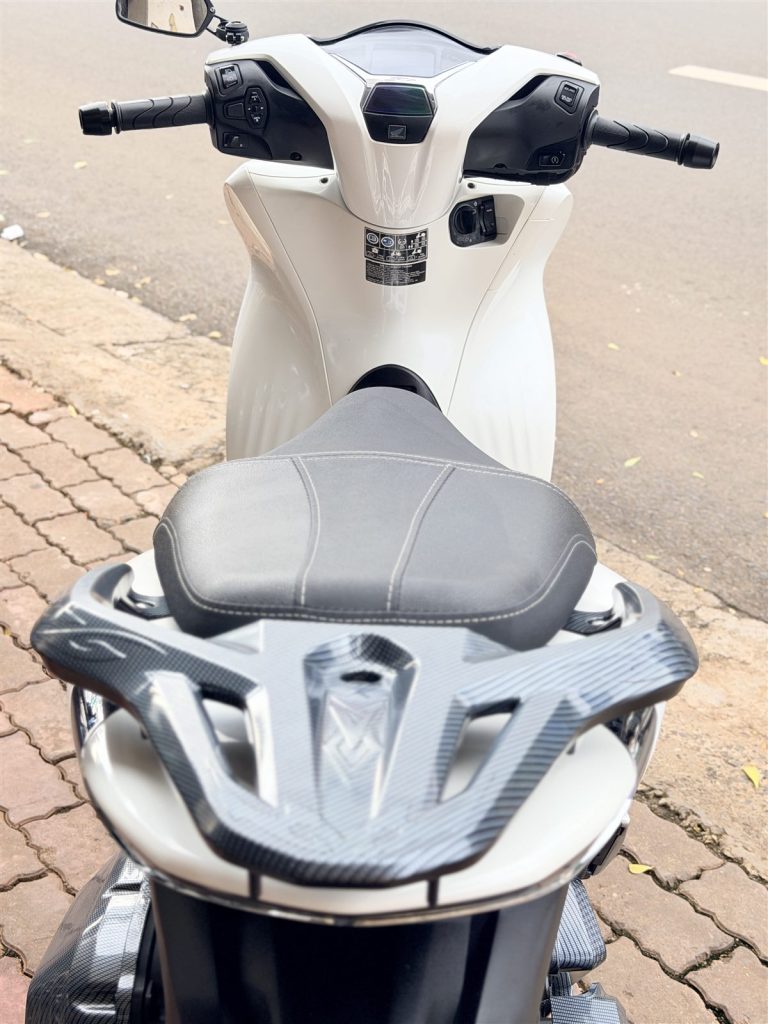 SH 150i 2022 trả góp trắng đen tại Xe Tuấn Đạt Buôn Ma Thuột - ảnh 11