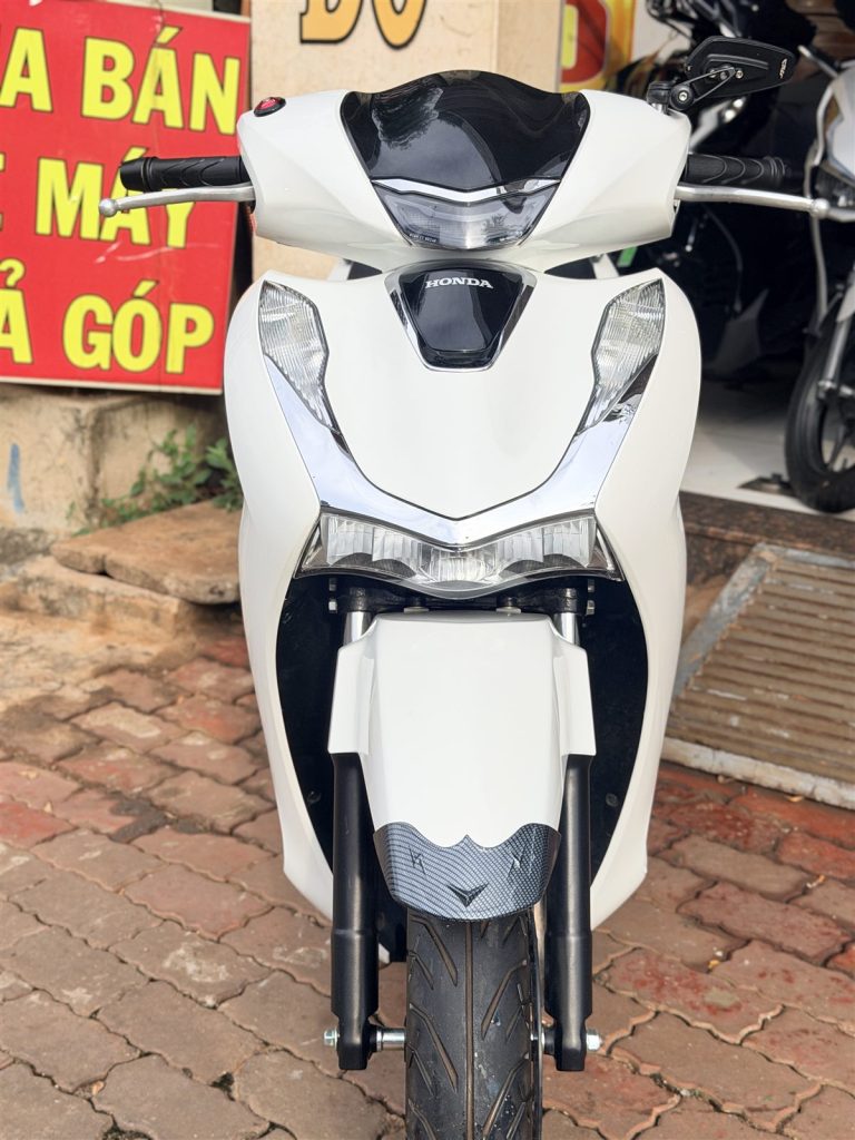 SH 150i 2022 trả góp trắng đen tại Xe Tuấn Đạt Buôn Ma Thuột - ảnh 5